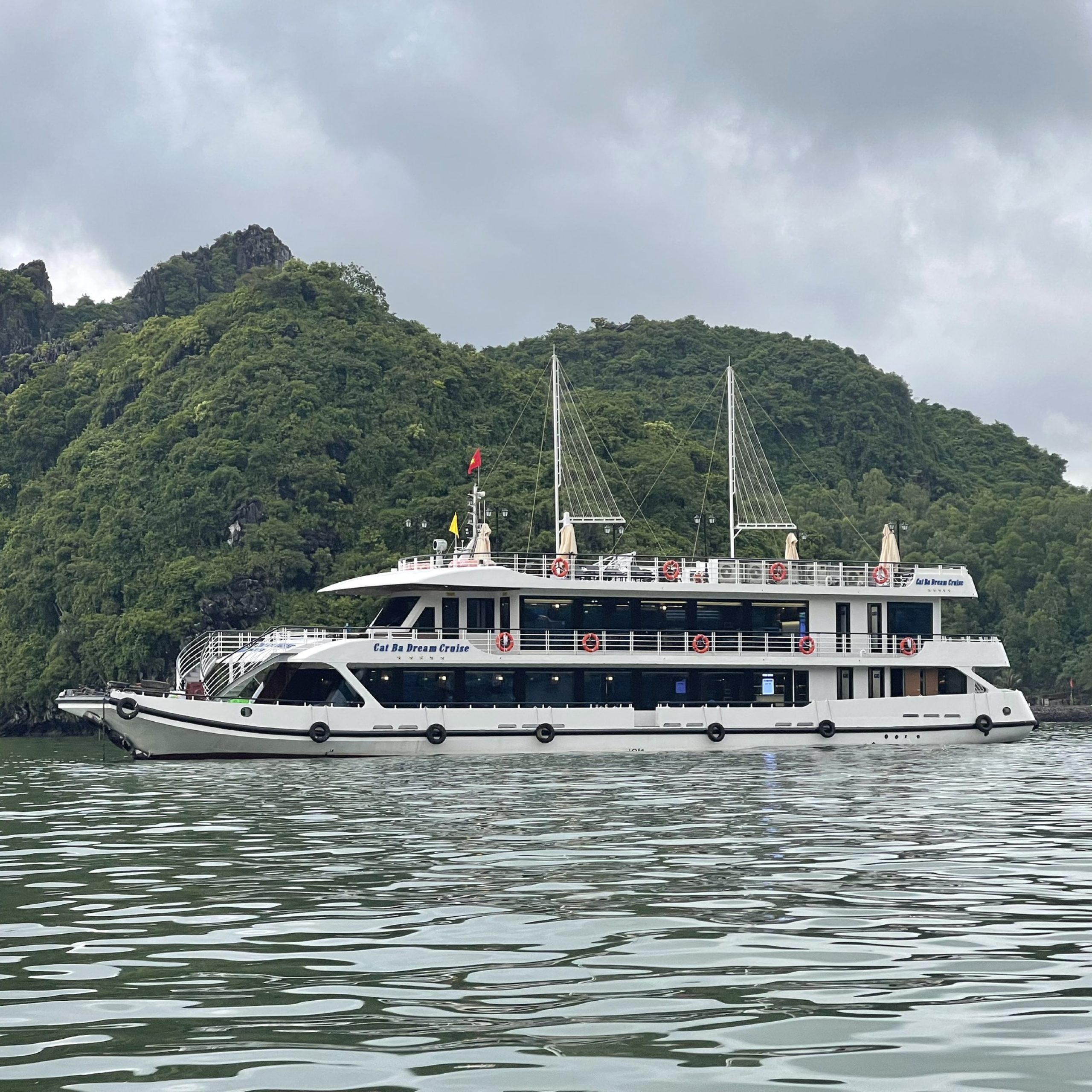 Cat Ba Dream Cruise